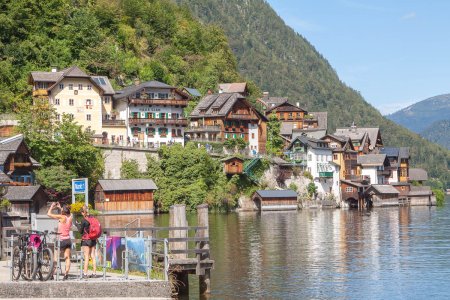 Hallstatt is zeer pittoresk, zeker met dit mooie weer